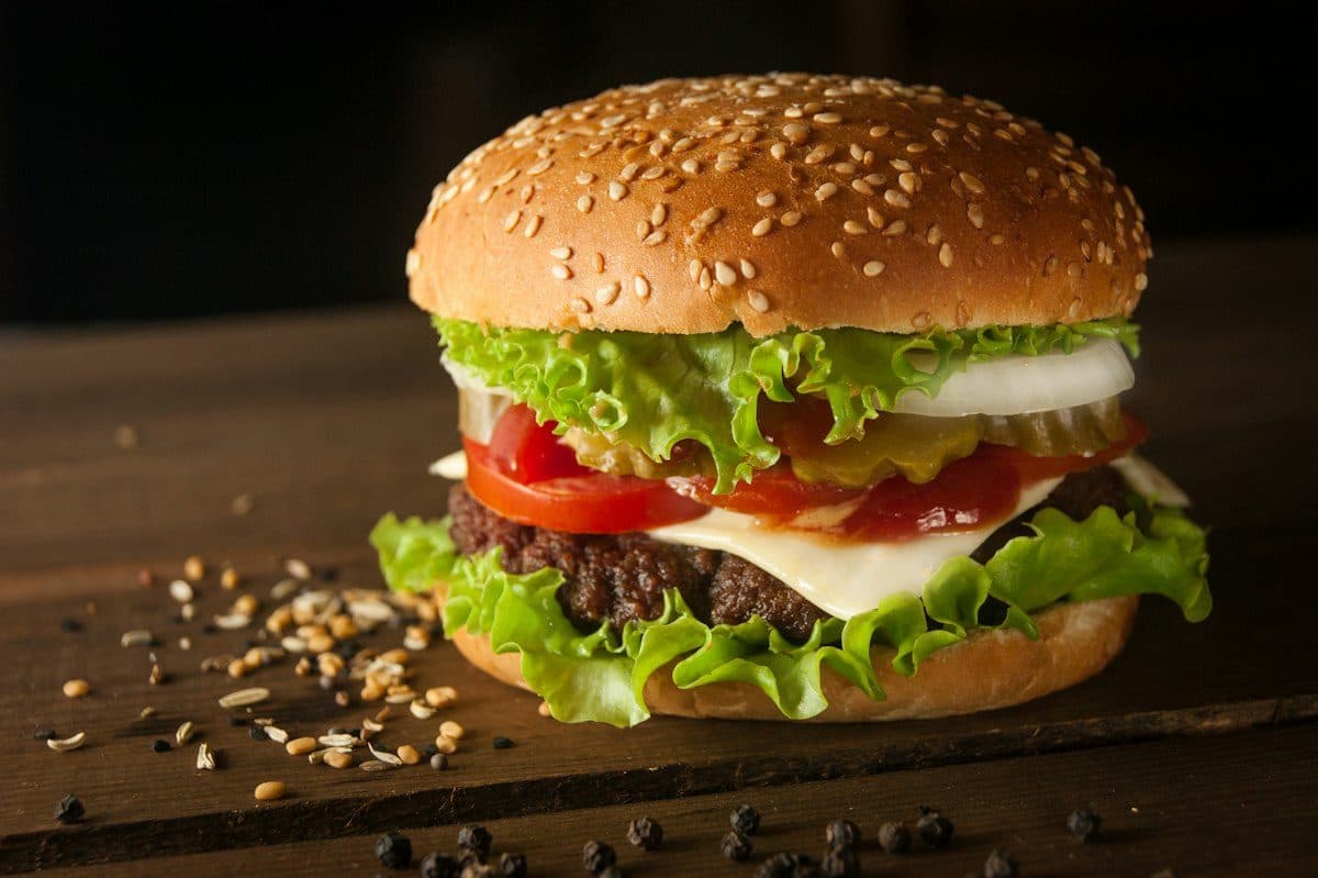Classic Cheeseburger