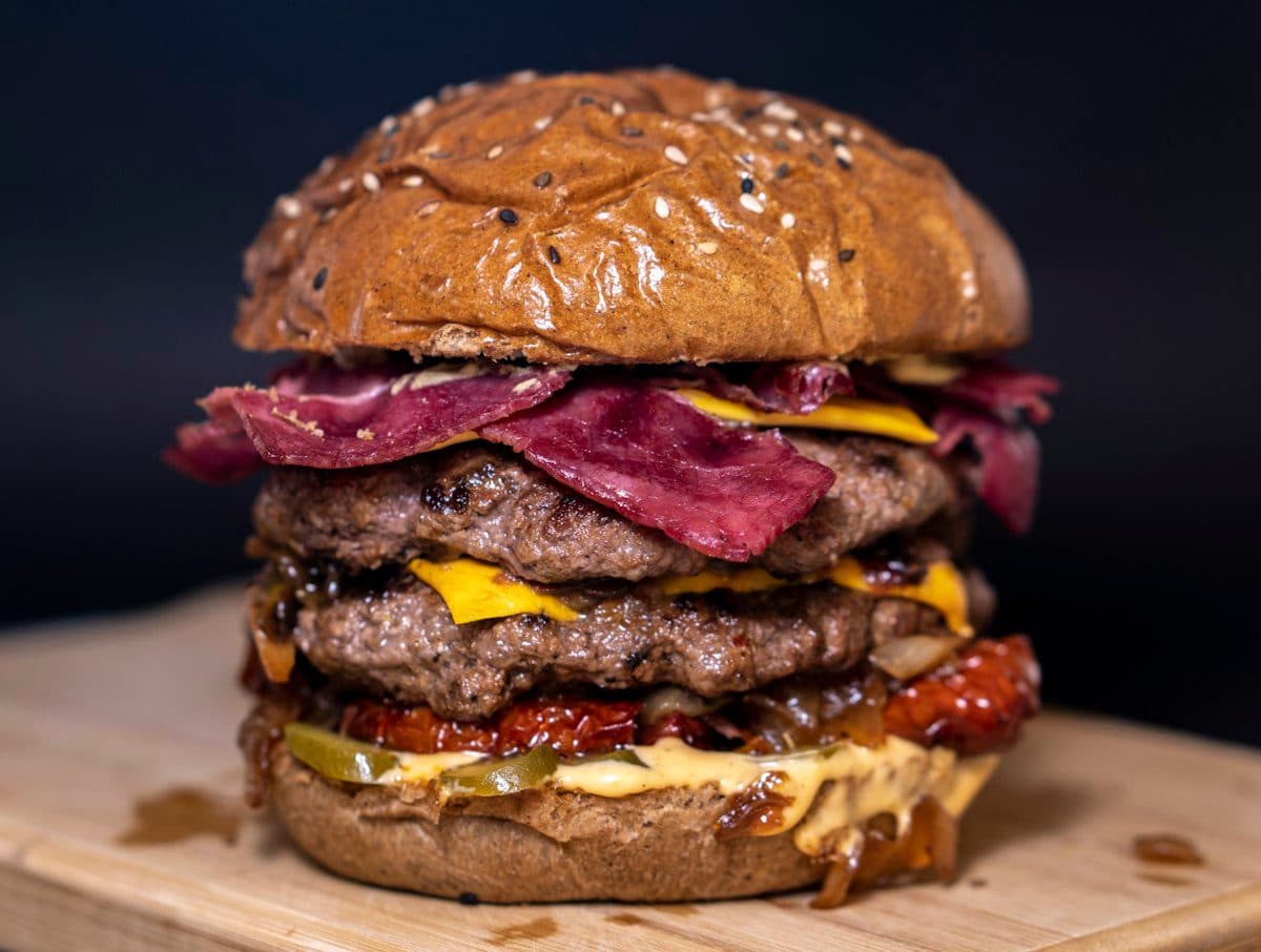 Classic Cheeseburger